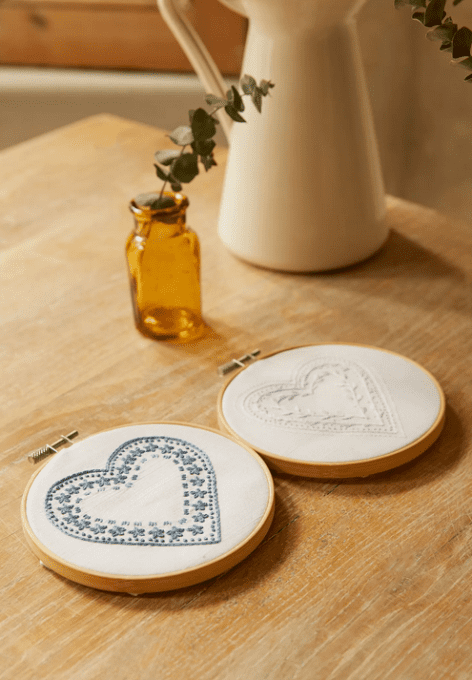 kit broderie duo d'amour TB162